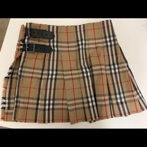 Burberry skirt us6, large, skirts for fall winter